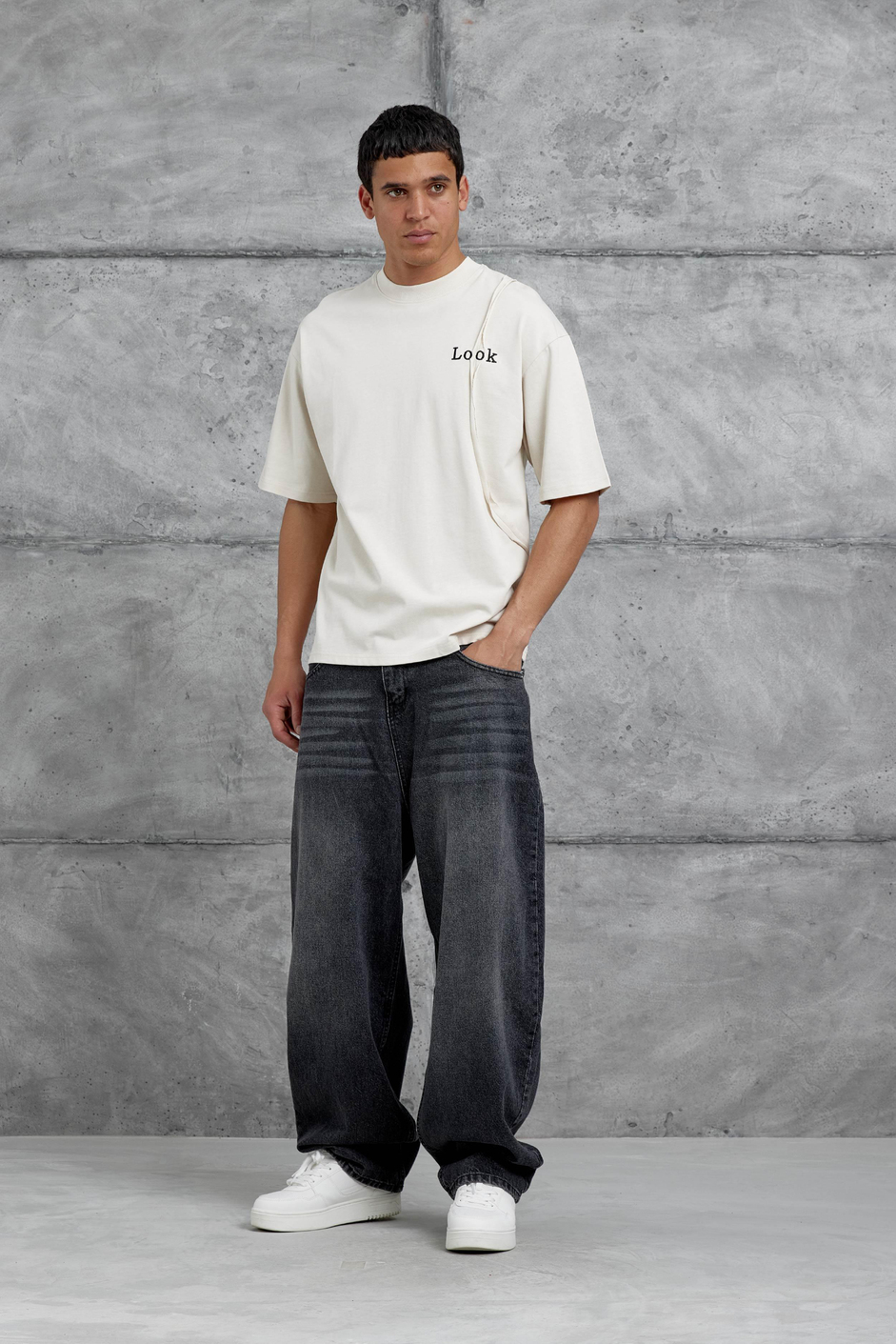 Krem Look Yazılı Parçalı Oversize Tshirt