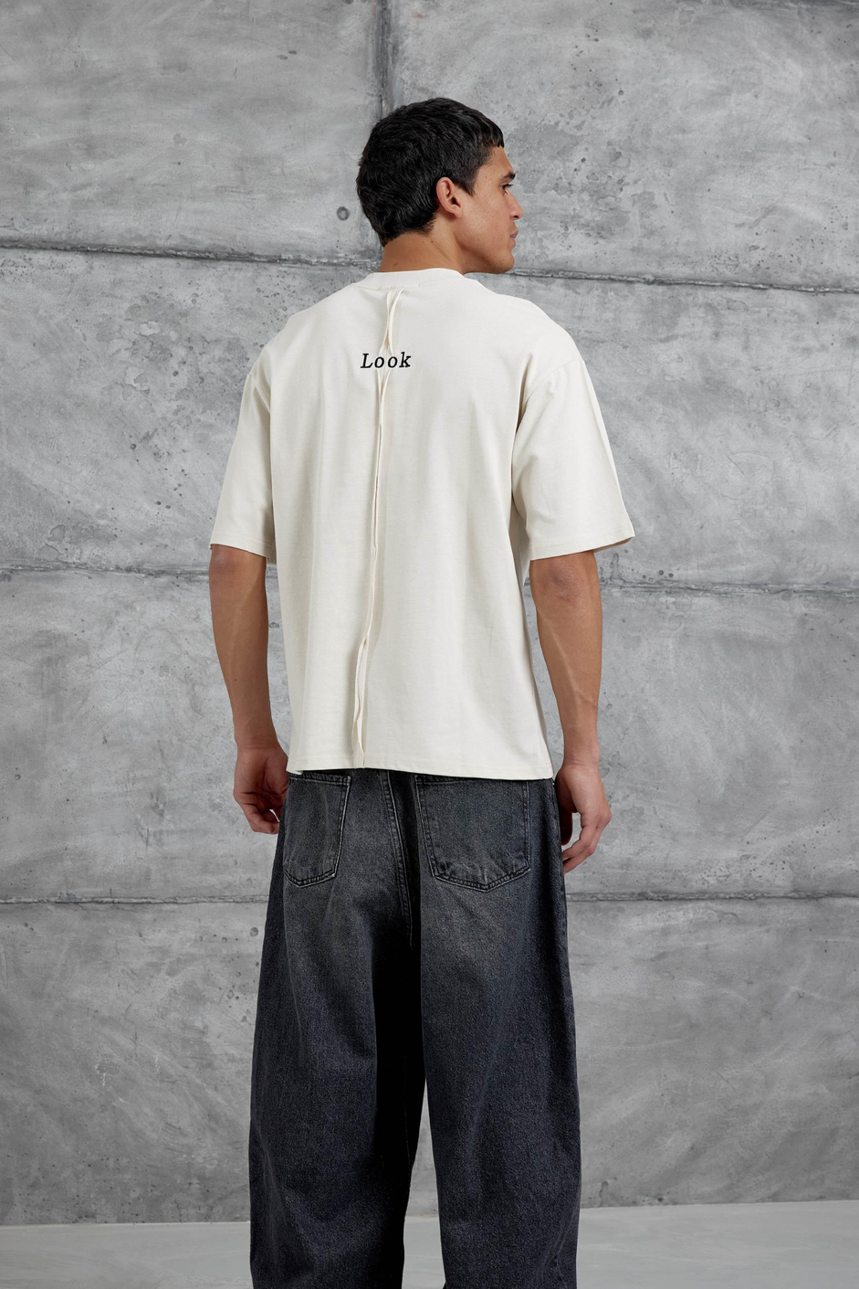 Krem Look Yazılı Parçalı Oversize Tshirt