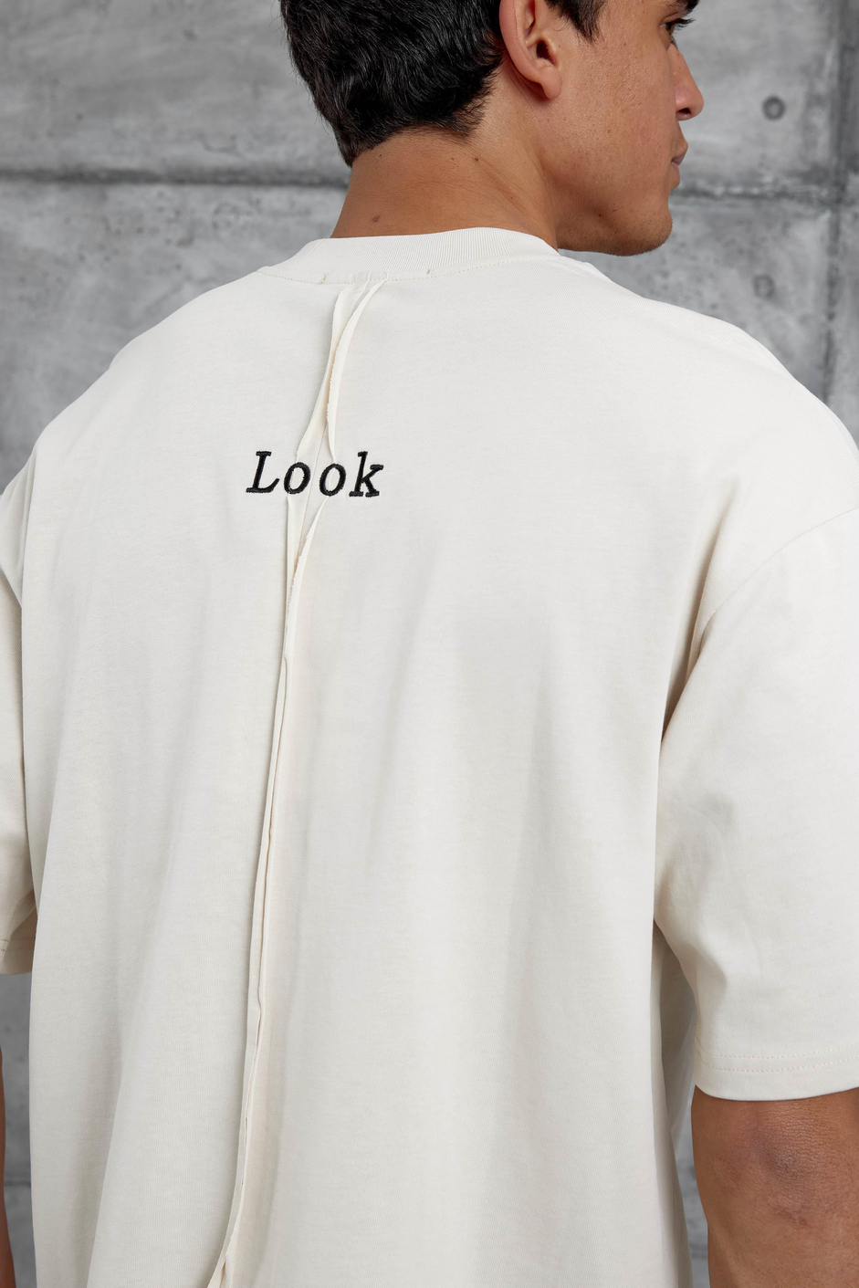 Krem Look Yazılı Parçalı Oversize Tshirt