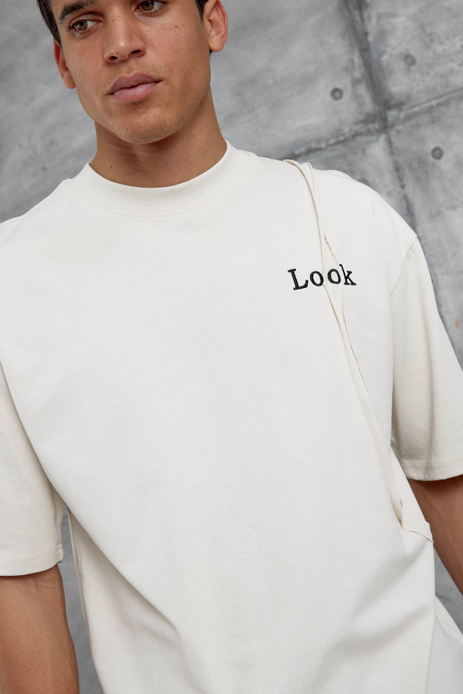 Krem Look Yazılı Parçalı Oversize Tshirt