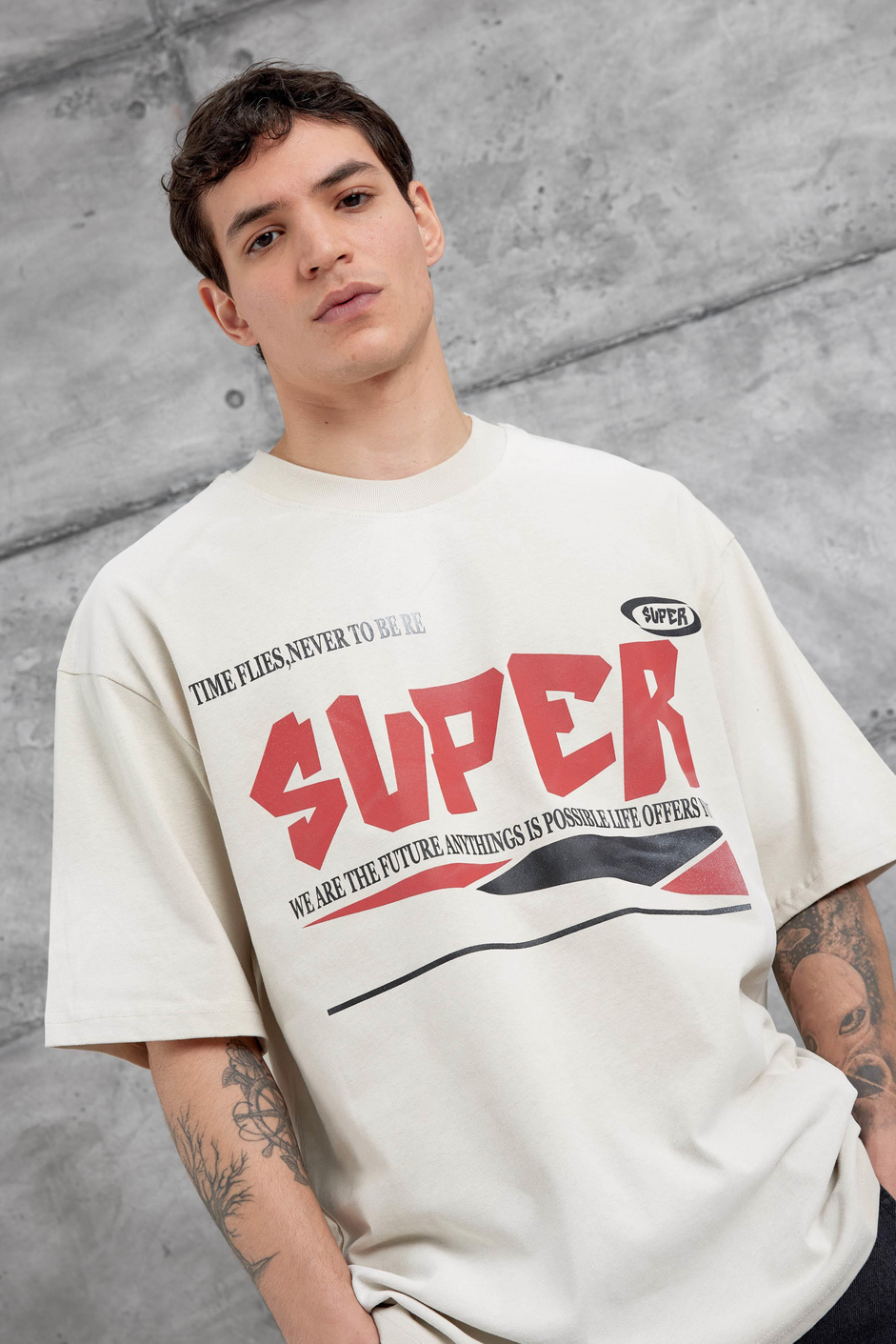 Krem Super Yazılı Oversize Tshirt