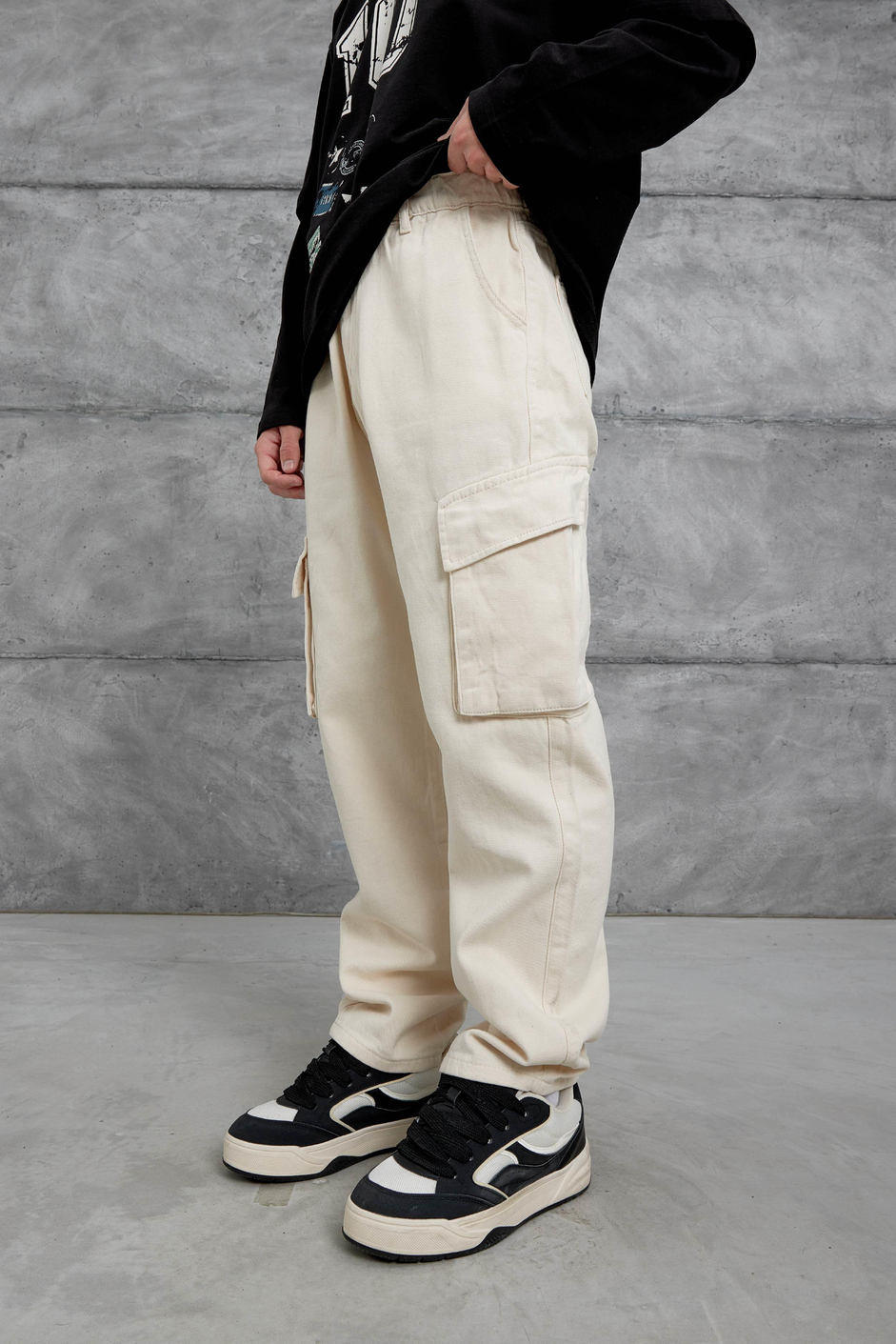 Krem W11 Gabardin Kumaş Baggy Kalıp Kargo Cepli Jean Panloton