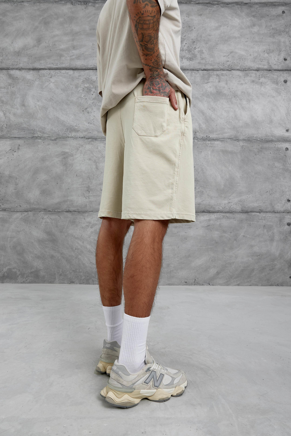Krem Yıkamalı Oversize Şort