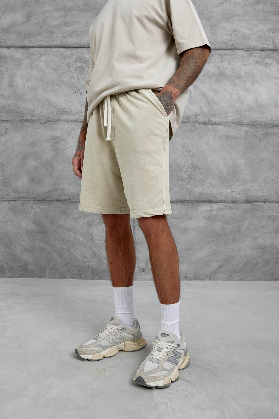 Krem Yıkamalı Oversize Şort