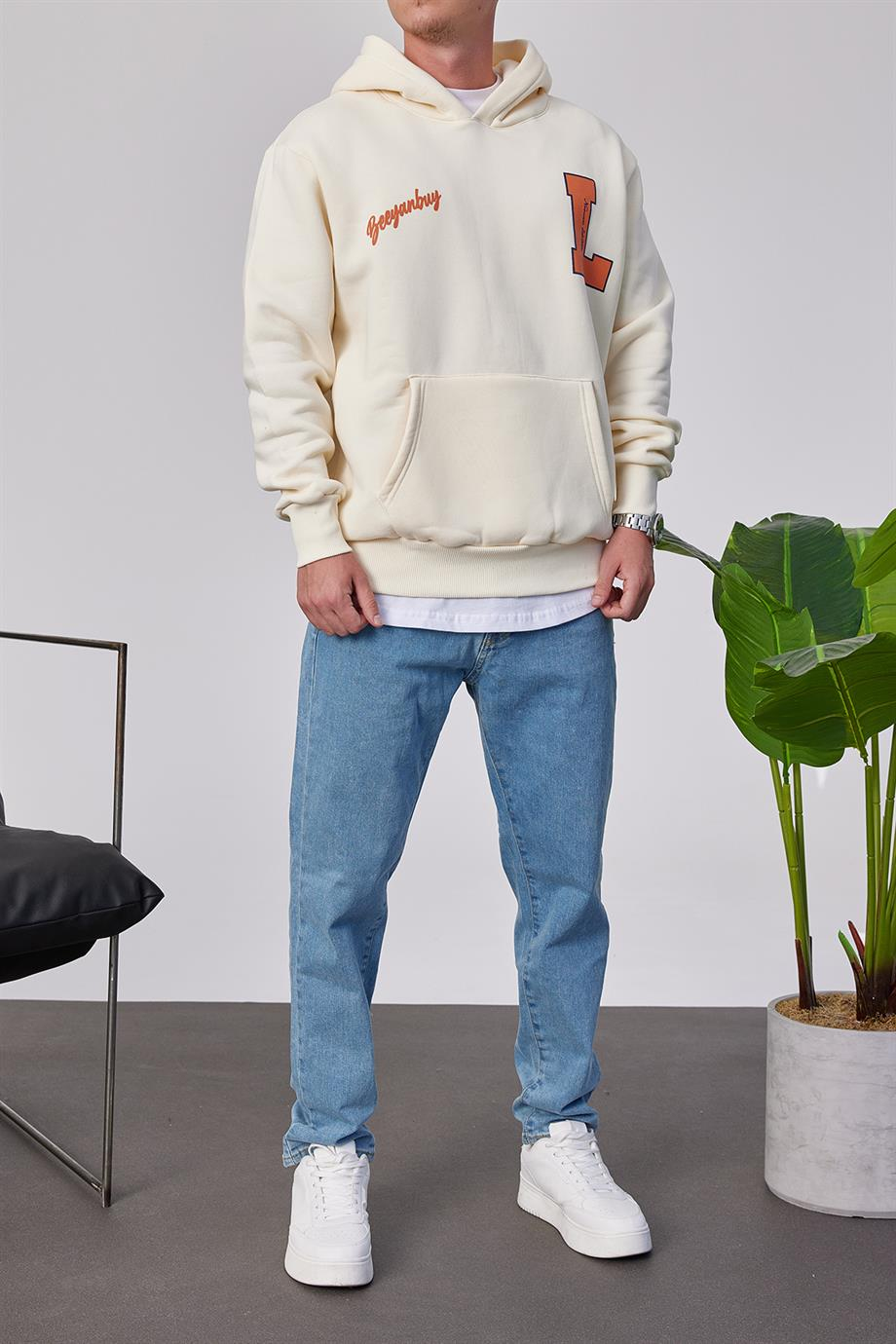 L Harf Baskılı Kırık Beyaz Kapüşonlu Sweatshirt
