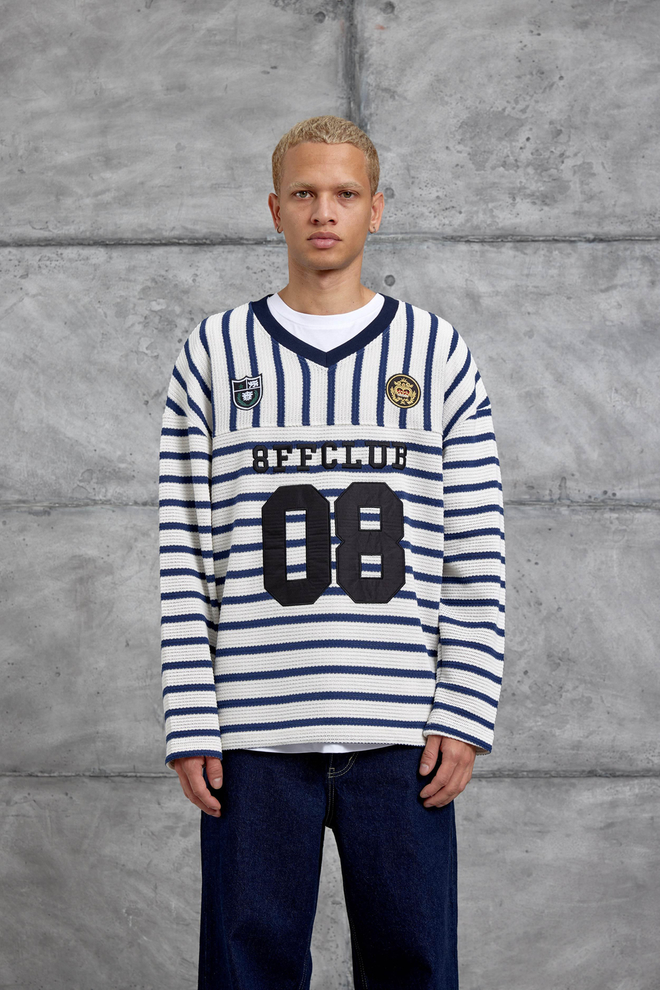 Lacivert ÇİZGİLİ V YAKA SWEATSHİRT