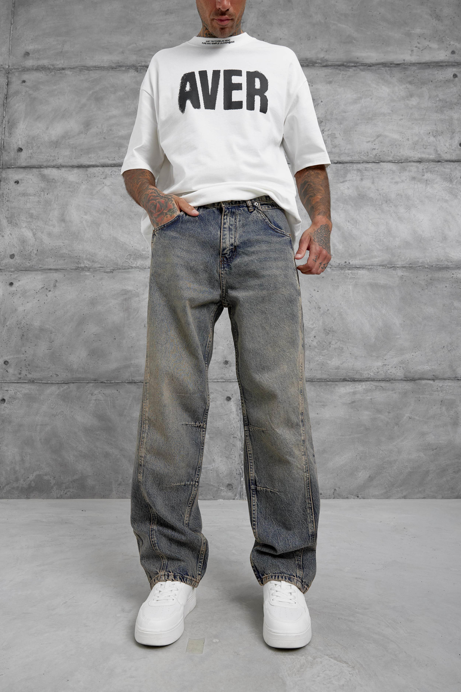 Lacivert Eskitme Ve Taşlamalı Relax Baggy Jean