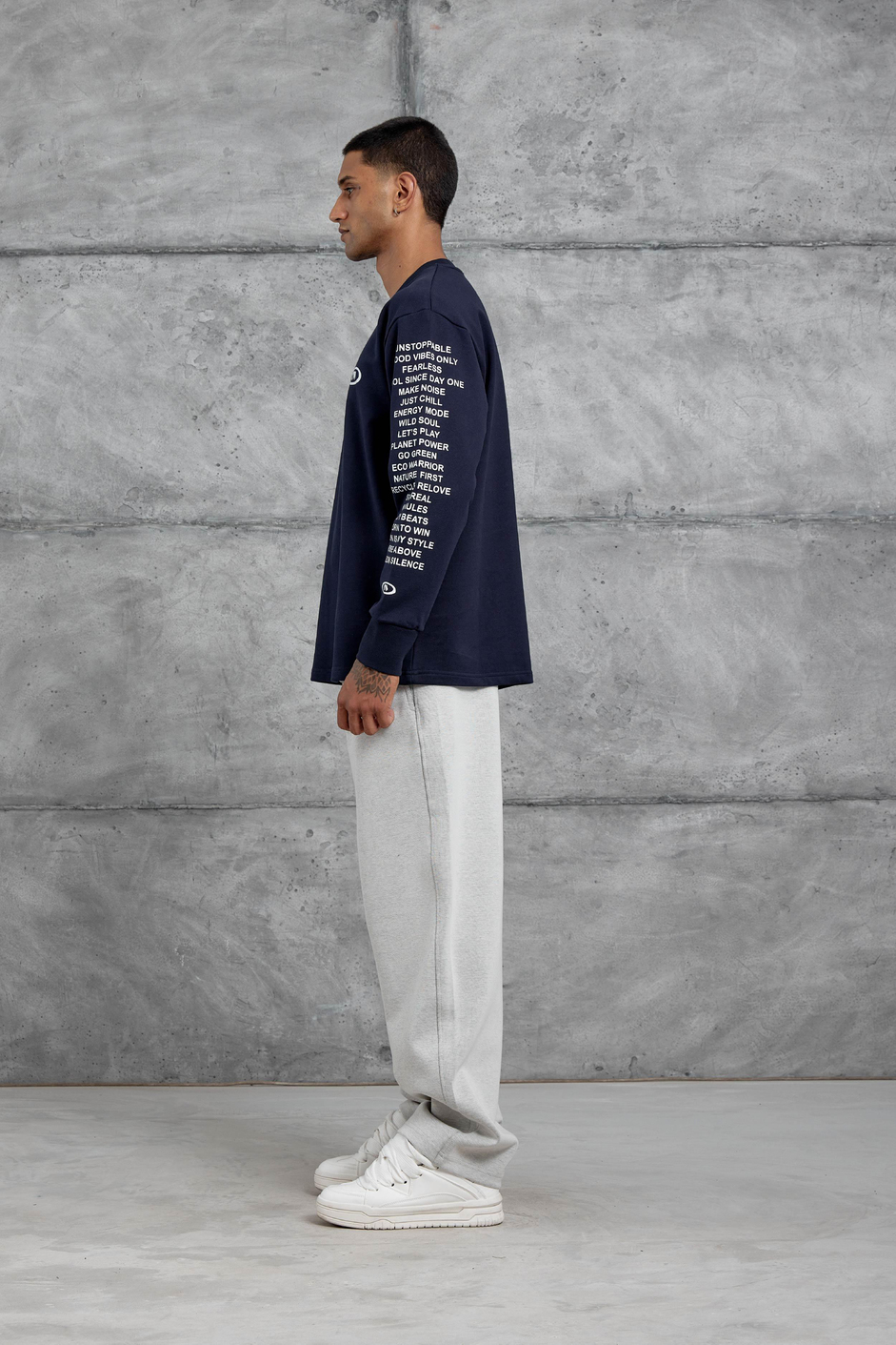 Lacivert Kolda Yazı Detaylı Oversize Sweatshirt