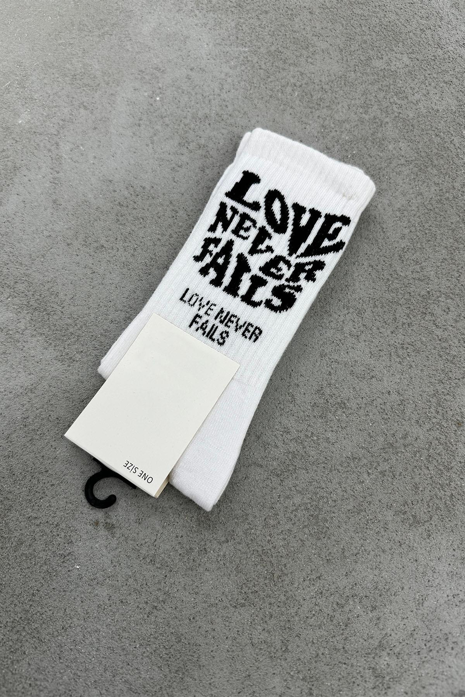 Love Never Fails Çorap
