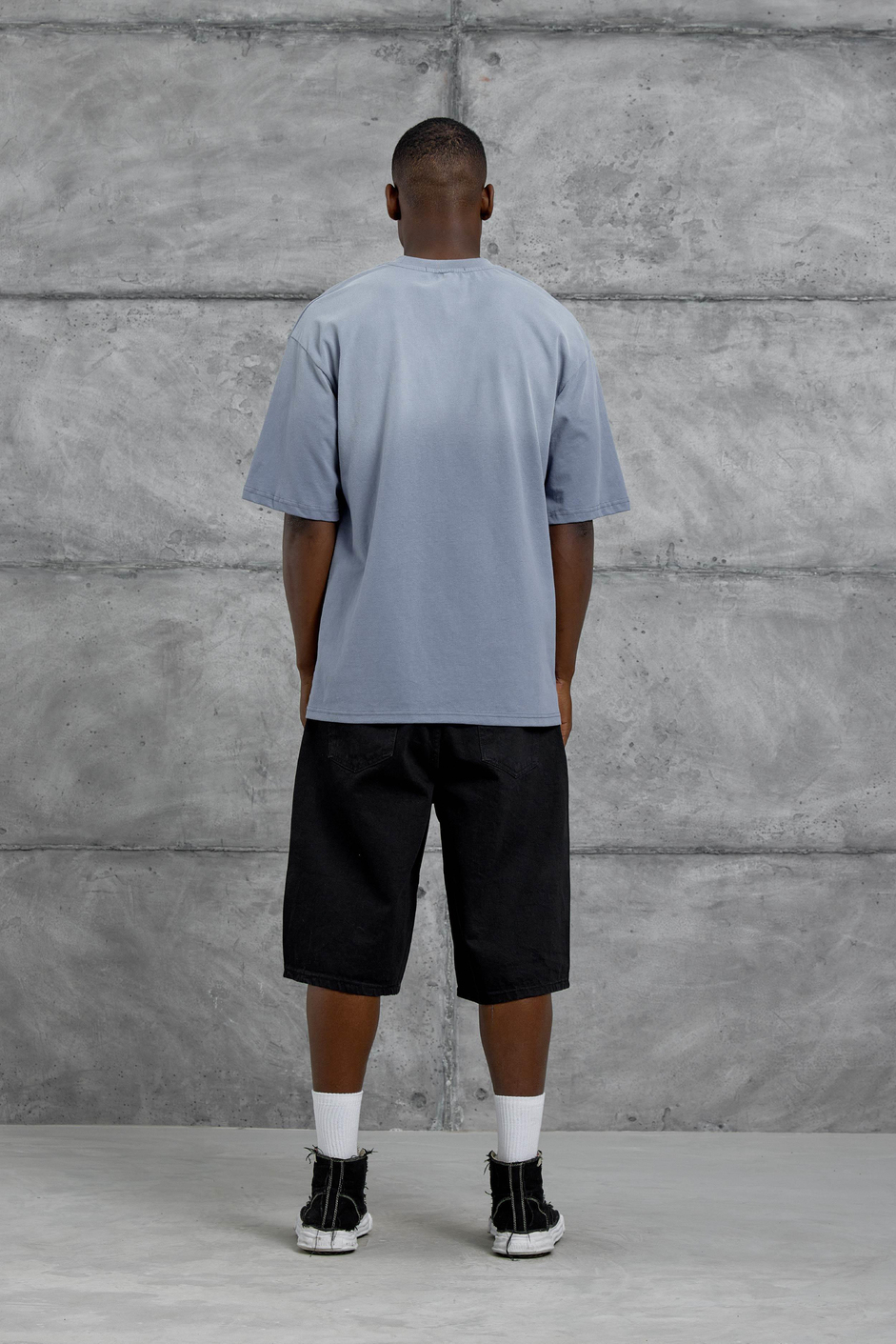 Mavi 8 Rakam Baskılı Yıkamalı Tshirt