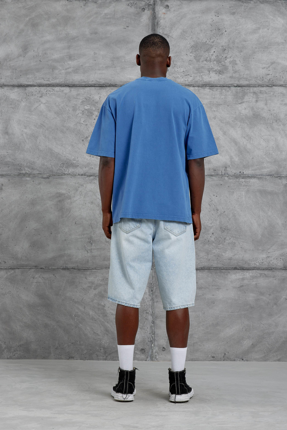 Mavi Born To Stand Out Yazılı Yıkamalı Oversize Tshirt
