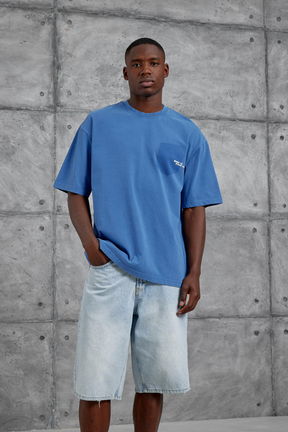 Mavi Born To Stand Out Yazılı Yıkamalı Oversize Tshirt