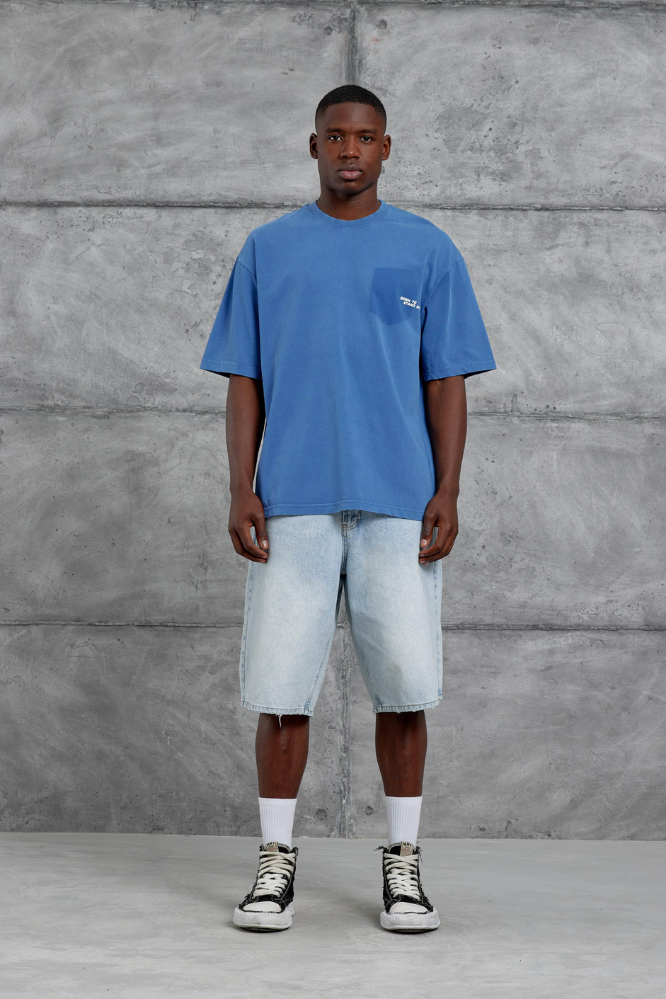 Mavi Born To Stand Out Yazılı Yıkamalı Oversize Tshirt