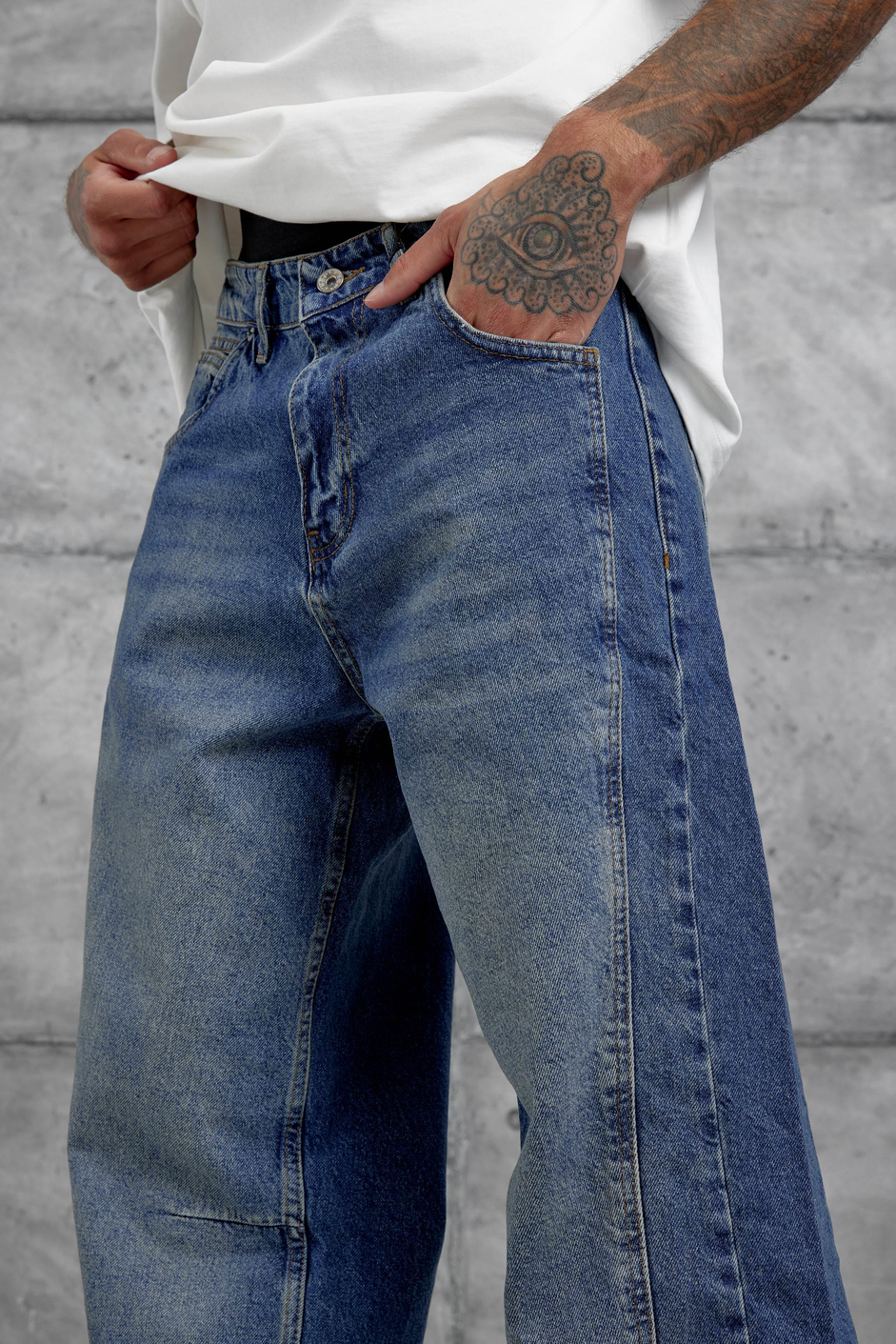Mavi Eskitme Ve Taşlamalı Relax Baggy Jean