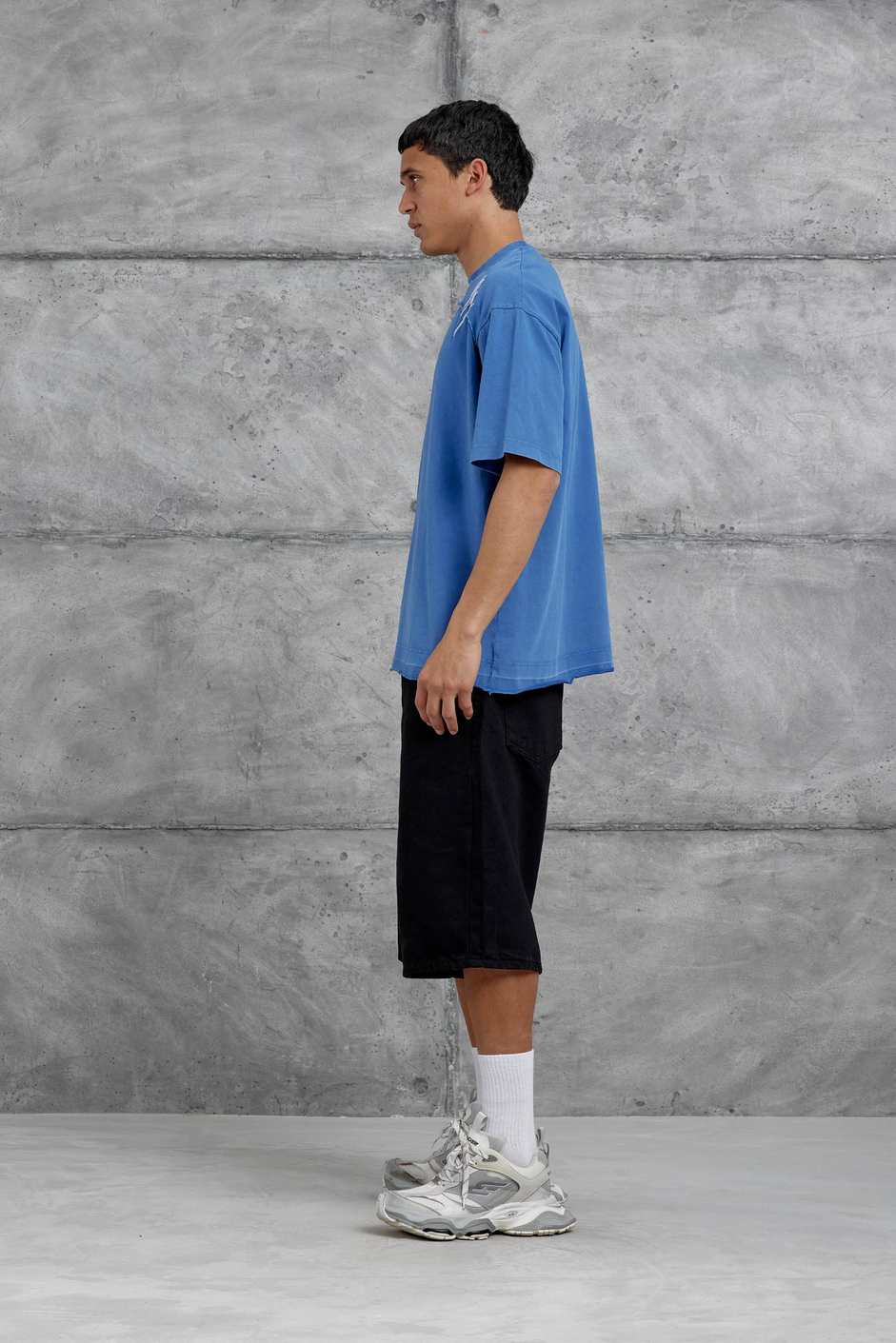 Mavi Parçalı Yıkamalı Oversize Tshirt