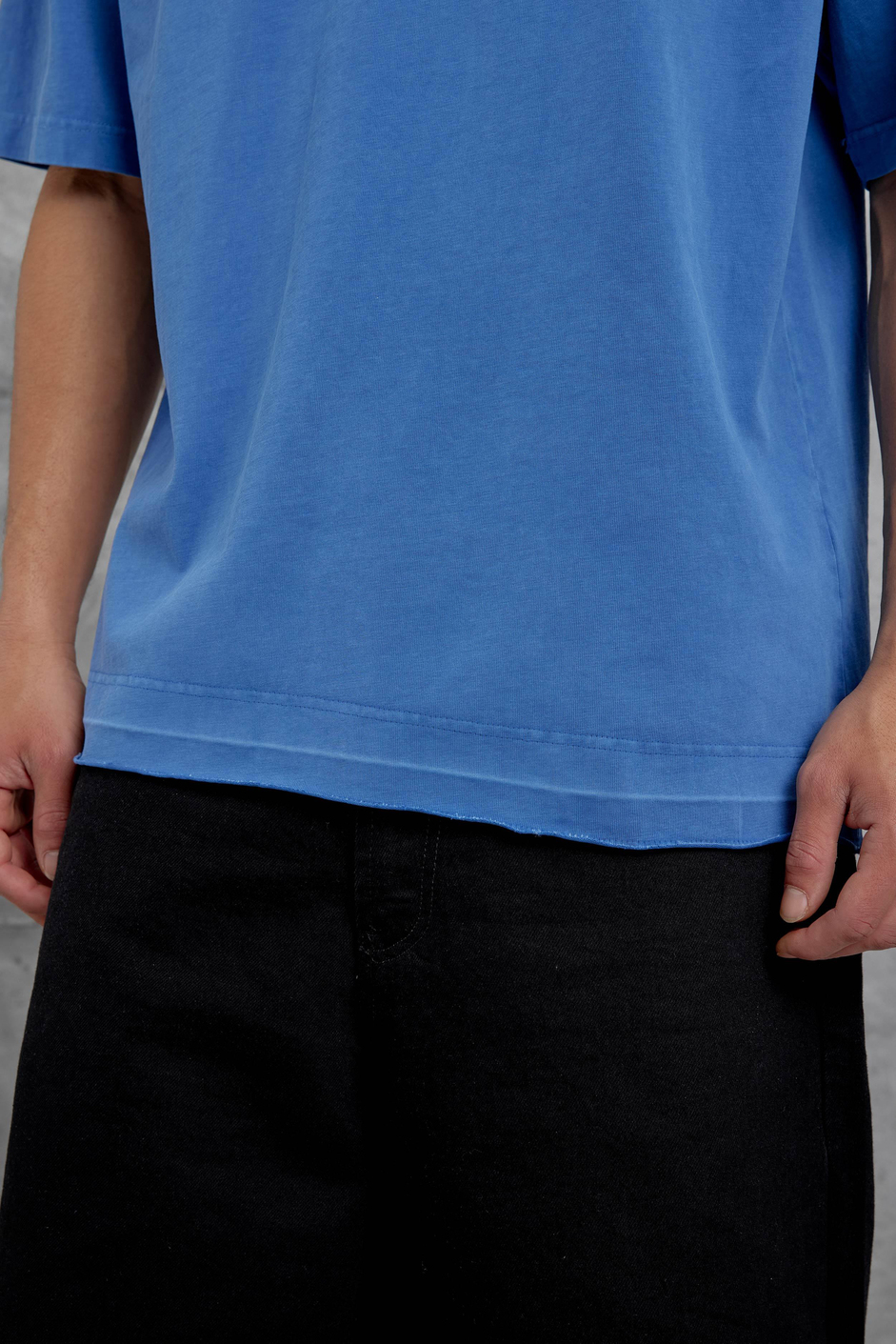 Mavi Parçalı Yıkamalı Oversize Tshirt