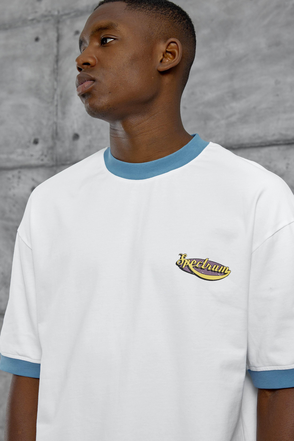 Mavi Yakalı Spectrum Yazılı Oversize Tshirt