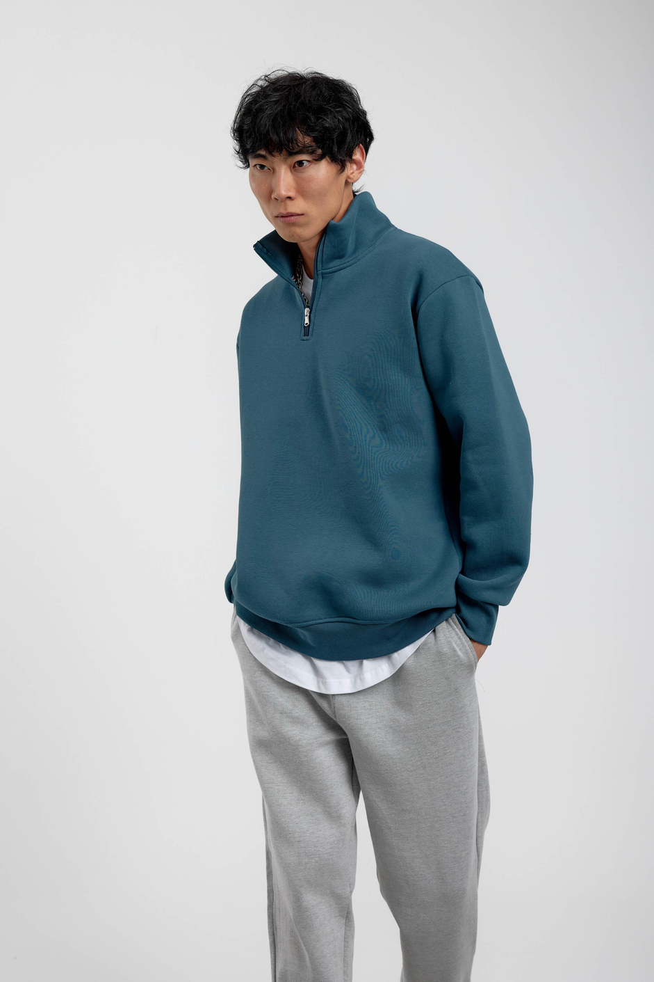 Mavi Yakası Fermuarlı Basic Şardonlu Sweatshirt