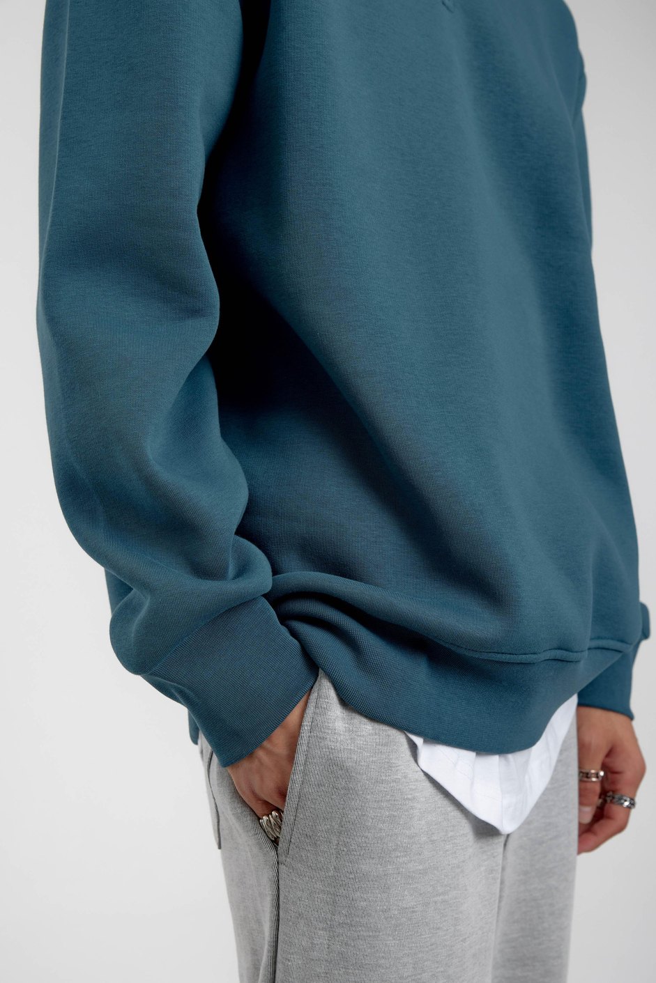 Mavi Yakası Fermuarlı Basic Şardonlu Sweatshirt