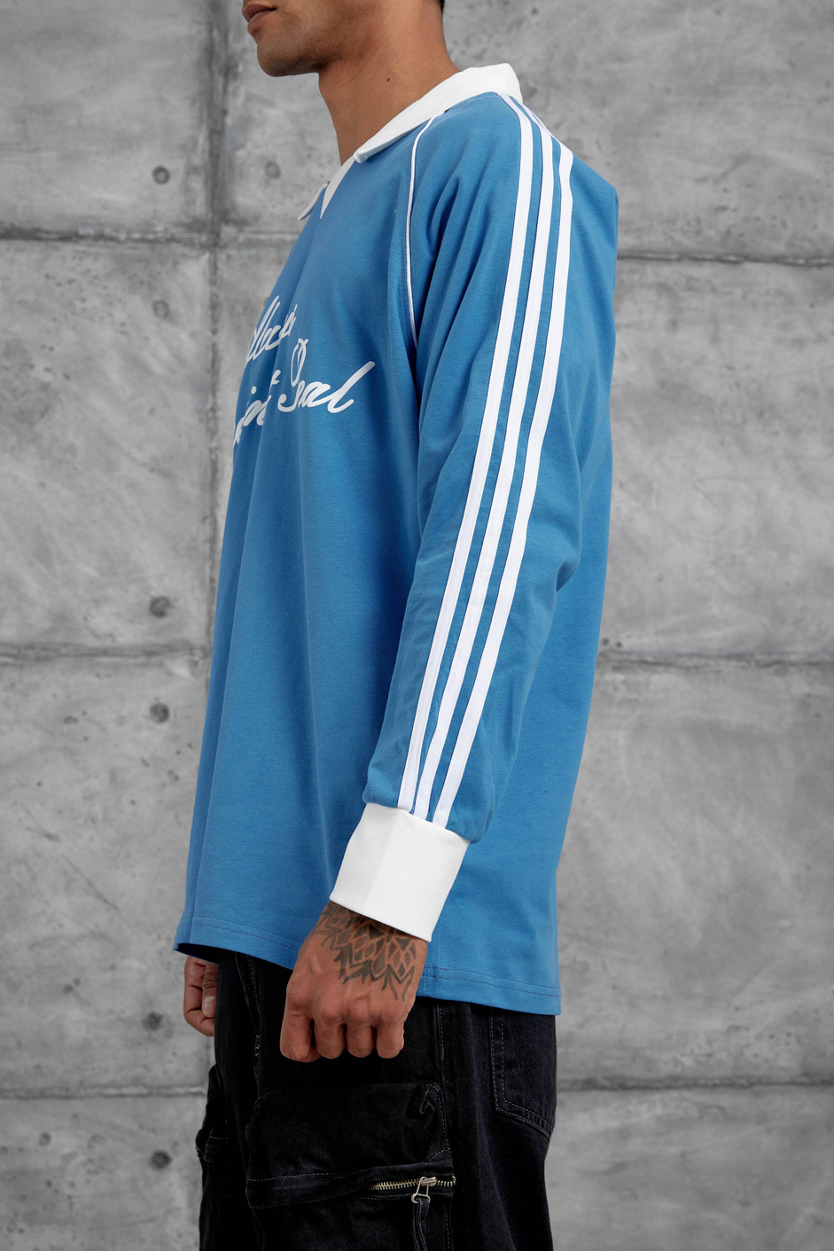 Mavi Yazı Detaylı Polo Yaka Oversize Sweatshirt