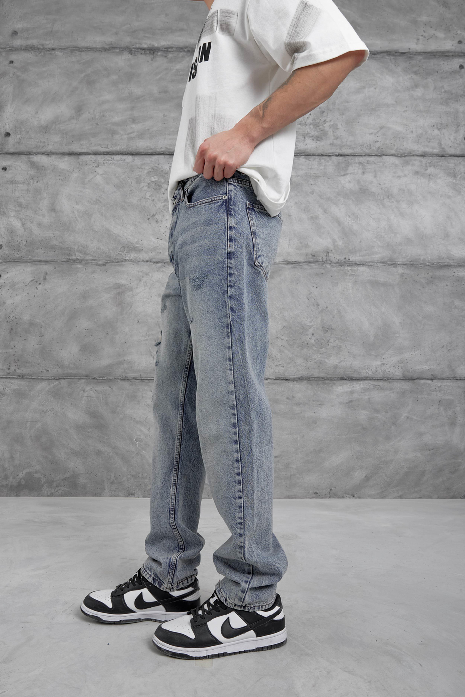 Mavi Yırtık Detaylı Baggy Jean