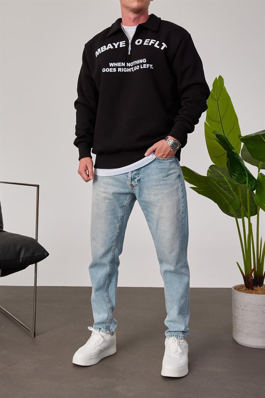 Mbaye Yakası Fermuarlı Siyah Sweatshirt