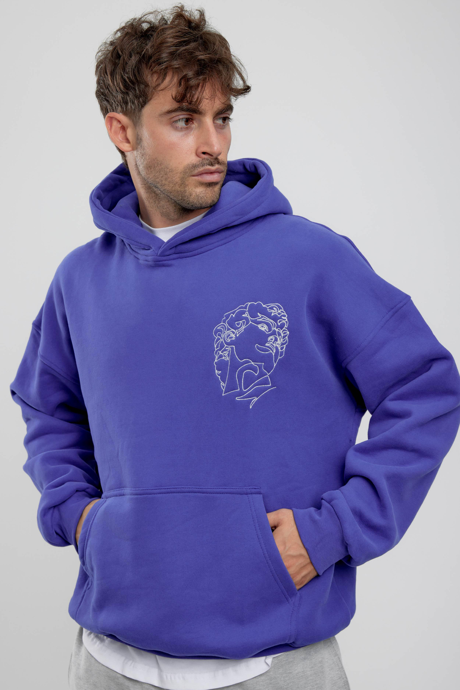 Nakışlı Heykel Baskılı Mor Kapüşonlu Sweatshirt