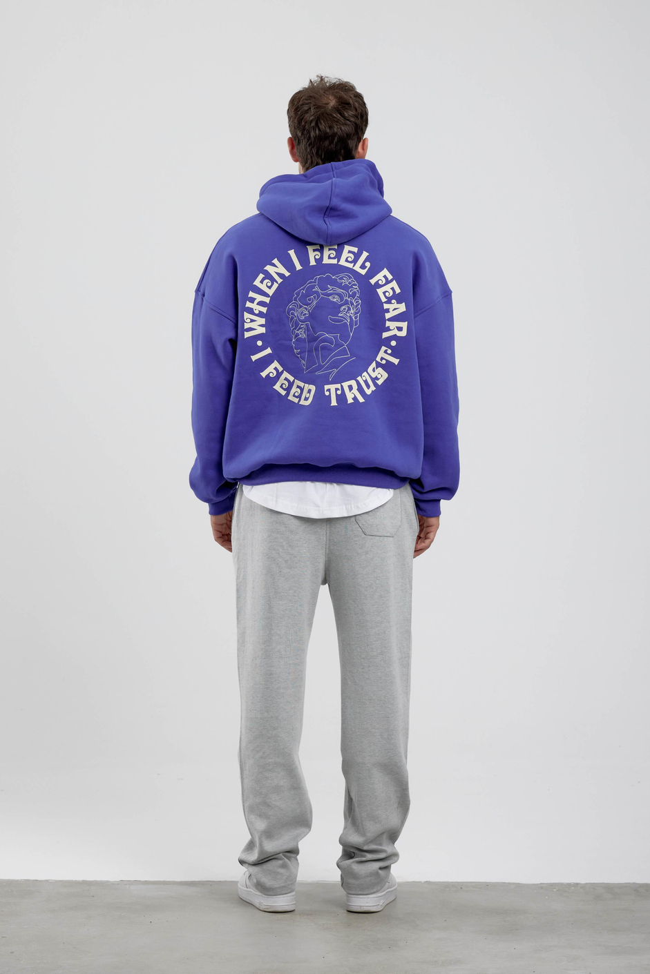 Nakışlı Heykel Baskılı Mor Kapüşonlu Sweatshirt