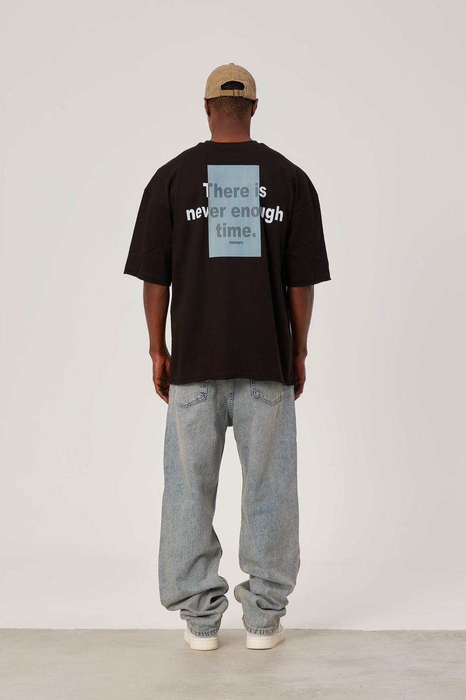 Never Enough Yazılı Pis Kol Siyah Tshirt