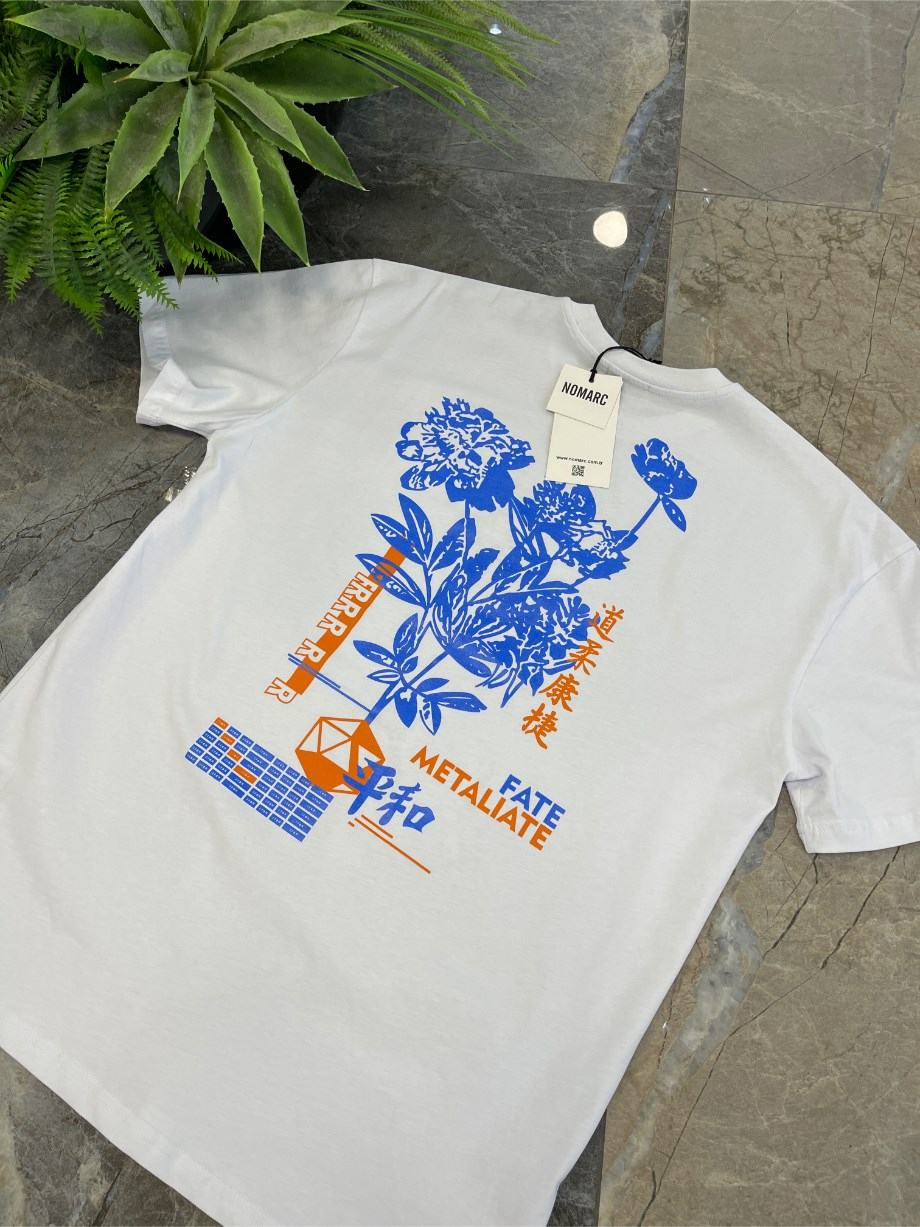 Nomarc Arka Çiçek Desenli Beyaz Tshirt