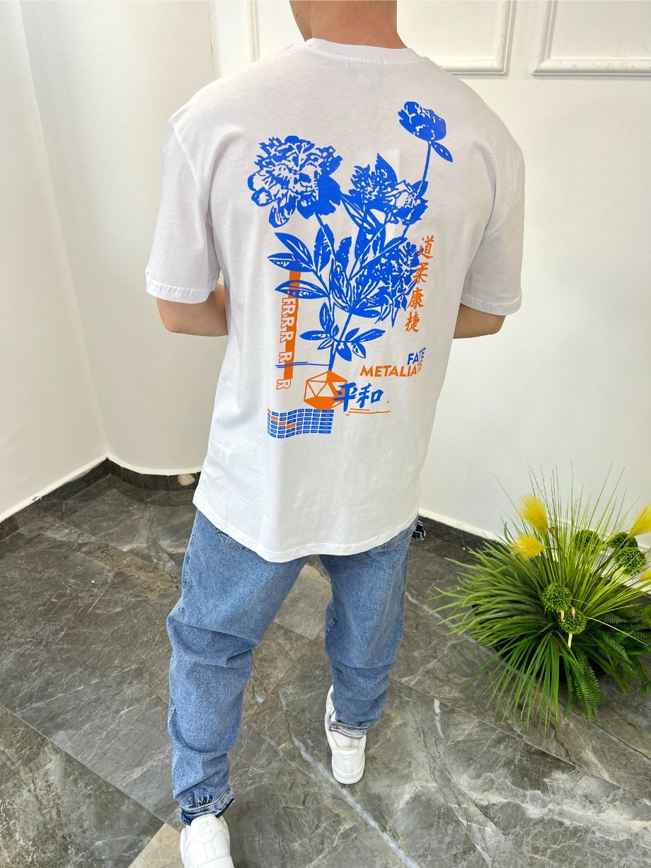 Nomarc Arka Çiçek Desenli Beyaz Tshirt
