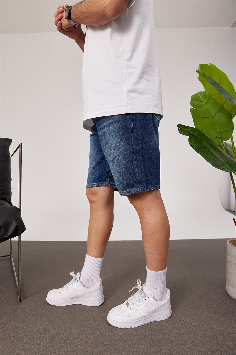 Nomarc Düz Koyu Denim Kot Şort