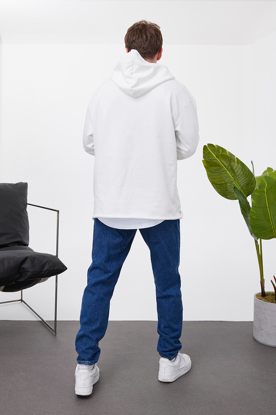 Nomarc Pis Etek Kapüşonlu Beyaz Sweatshirt