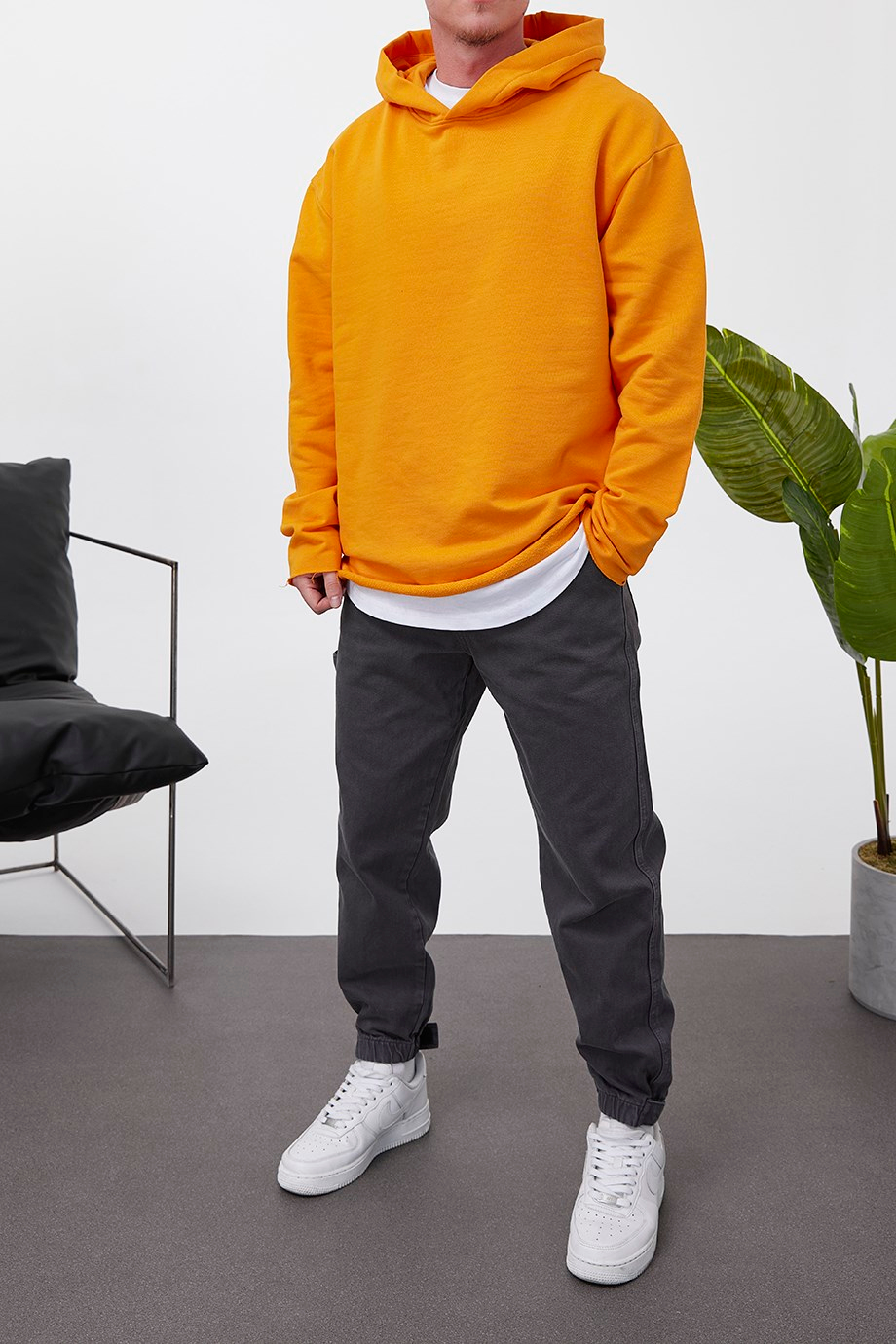 Nomarc Pis Etek Kapüşonlu Turuncu Sweatshirt