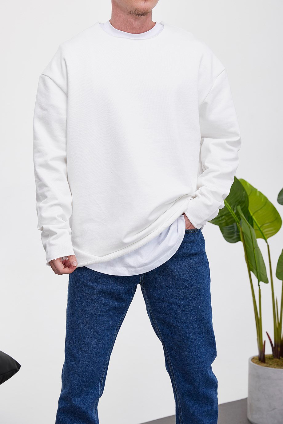 Nomarc Pis Yaka Beyaz Sweatshirt