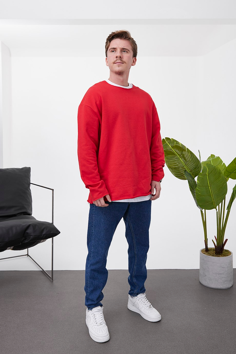 Nomarc Pis Yaka Kırmızı Sweatshirt