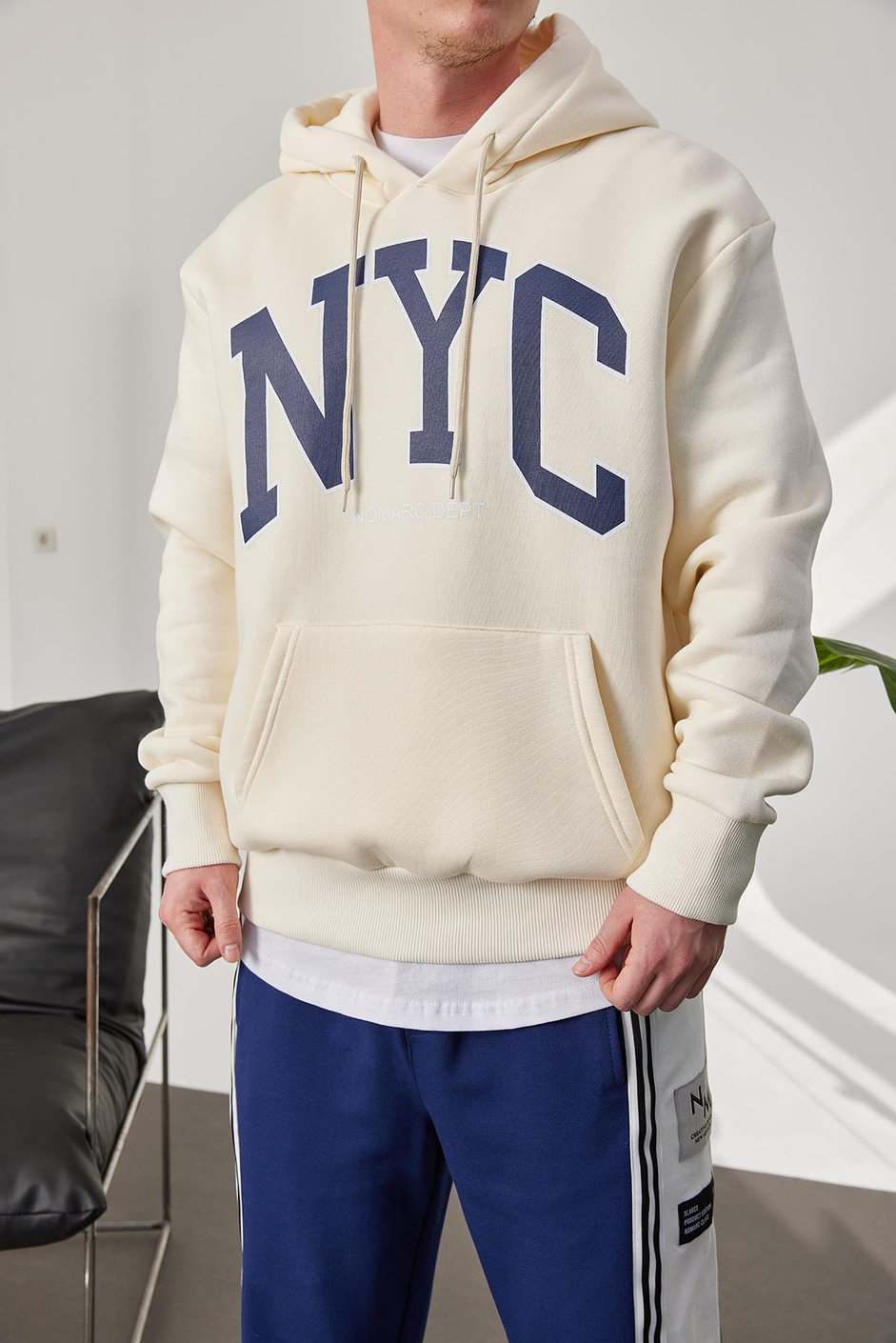 NYC Baskılı Krem Kapüşonlu Sweatshirt