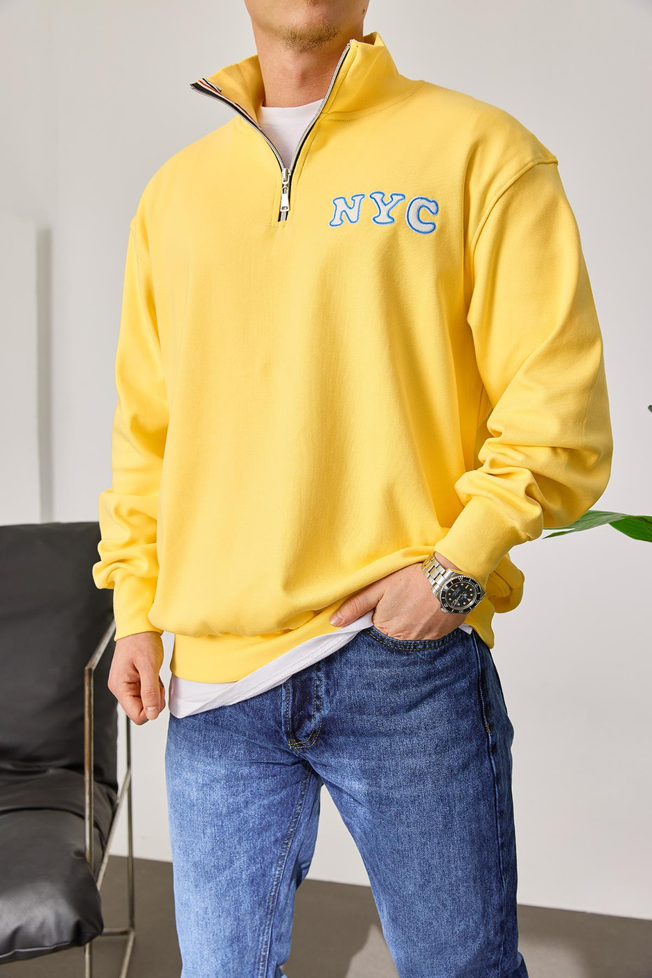 NYC Yakası Fermuarlı Sarı Sweatshirt