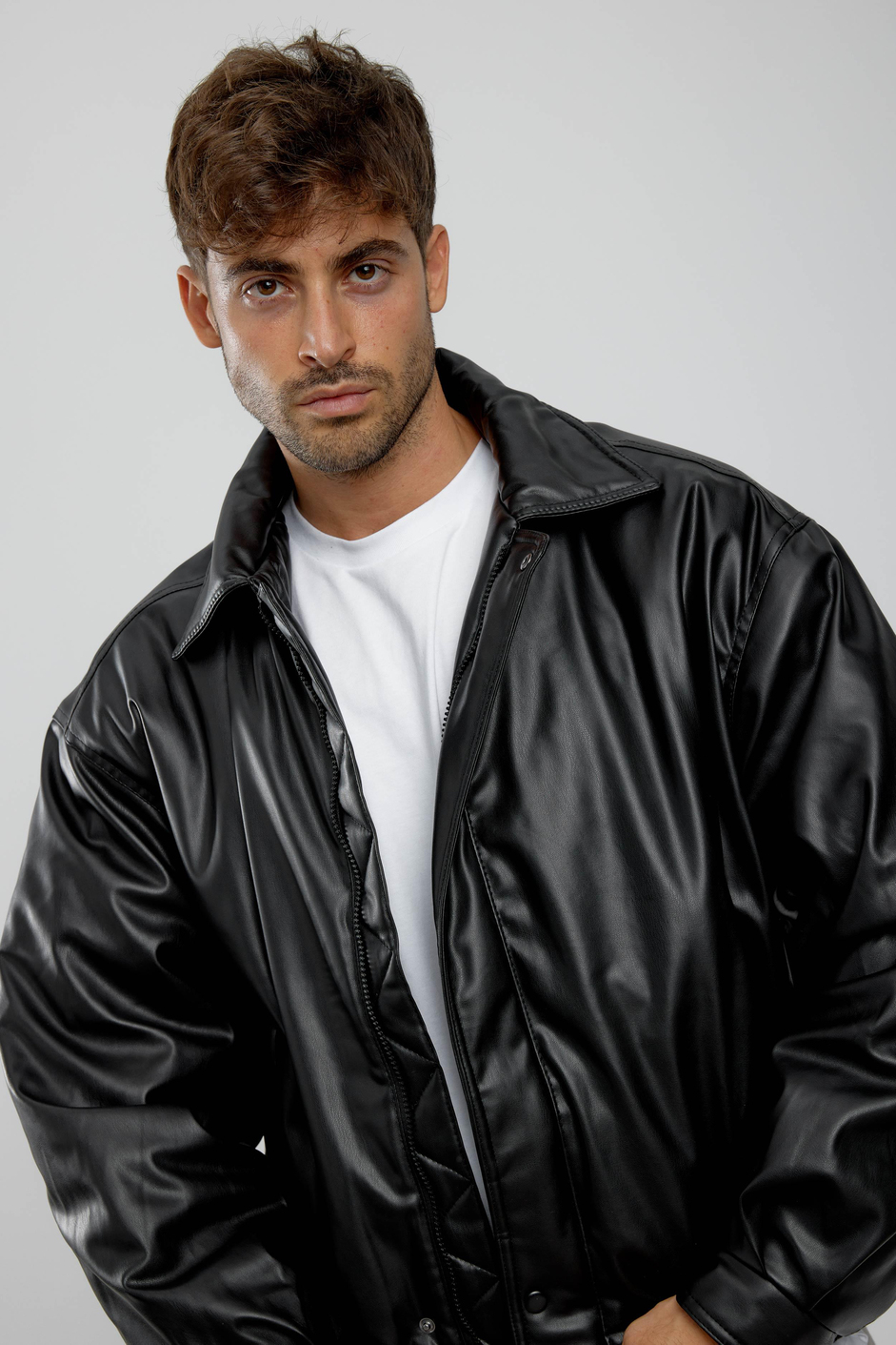 Oversize Şişme Suni Deri Siyah Bomber Mont