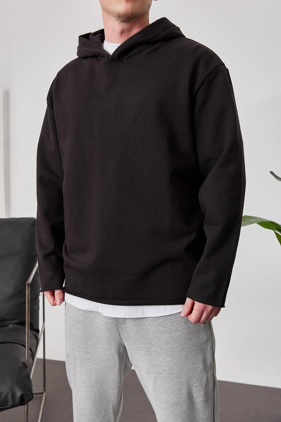 Pis Etek Kapüşonlu Siyah Sweatshirt