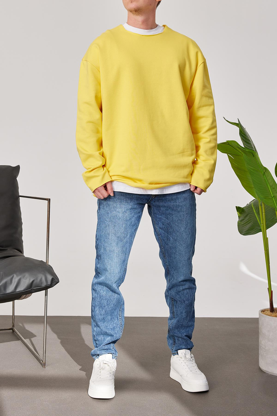 Pis Yaka Sarı Sweatshirt