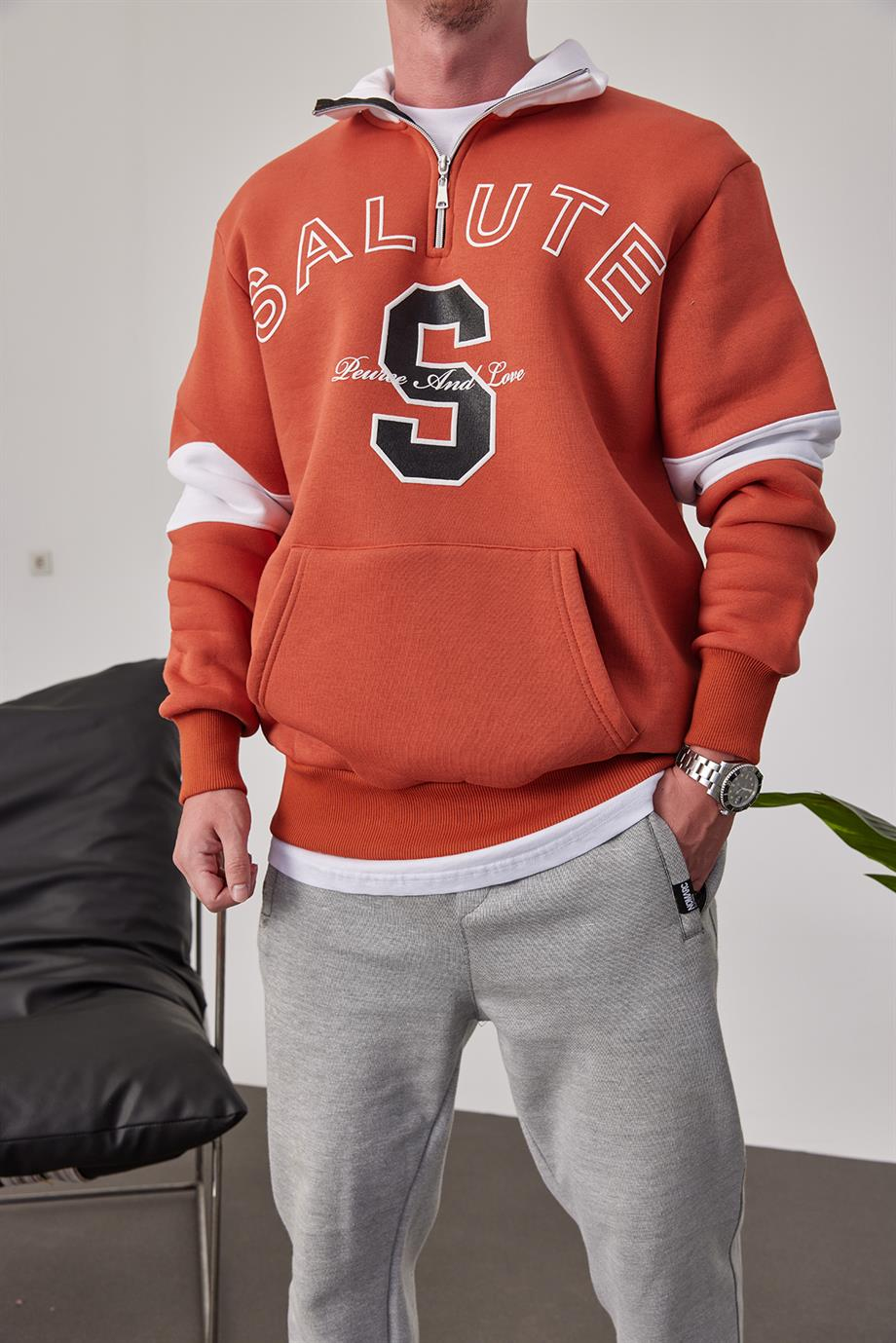Salute Yakası Fermuarlı Kiremit Sweatshirt