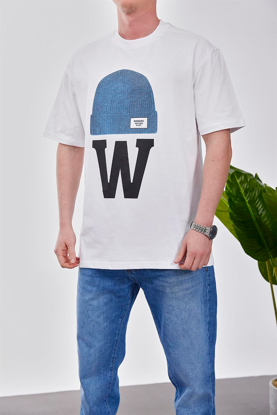 Şapka Baskılı Beyaz Tshirt