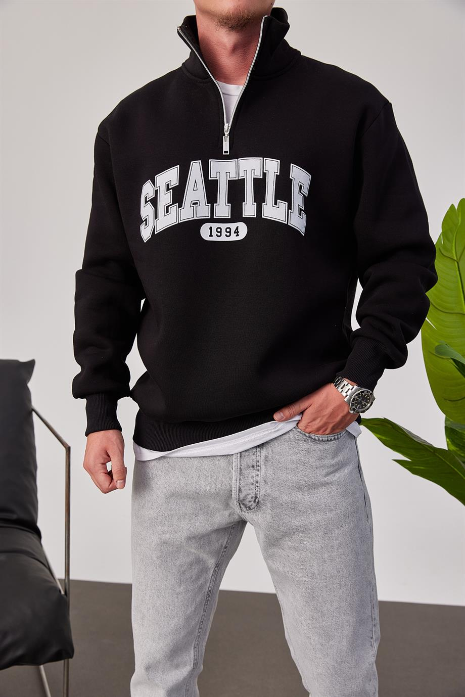 Seattle Yakası Fermuarlı Siyah Sweatshirt