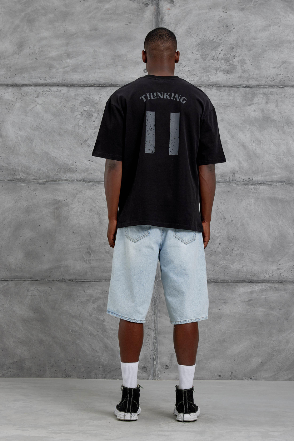 Siyah 11 Thinking Baskılı Oversize Tshirt