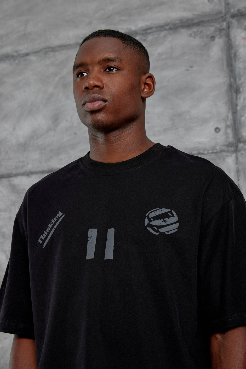Siyah 11 Thinking Baskılı Oversize Tshirt