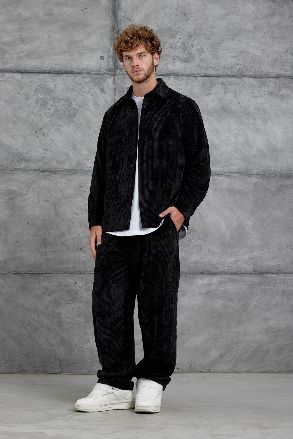 Siyah 251 Kadife Oversize Gömlek ve Pantalon Takım