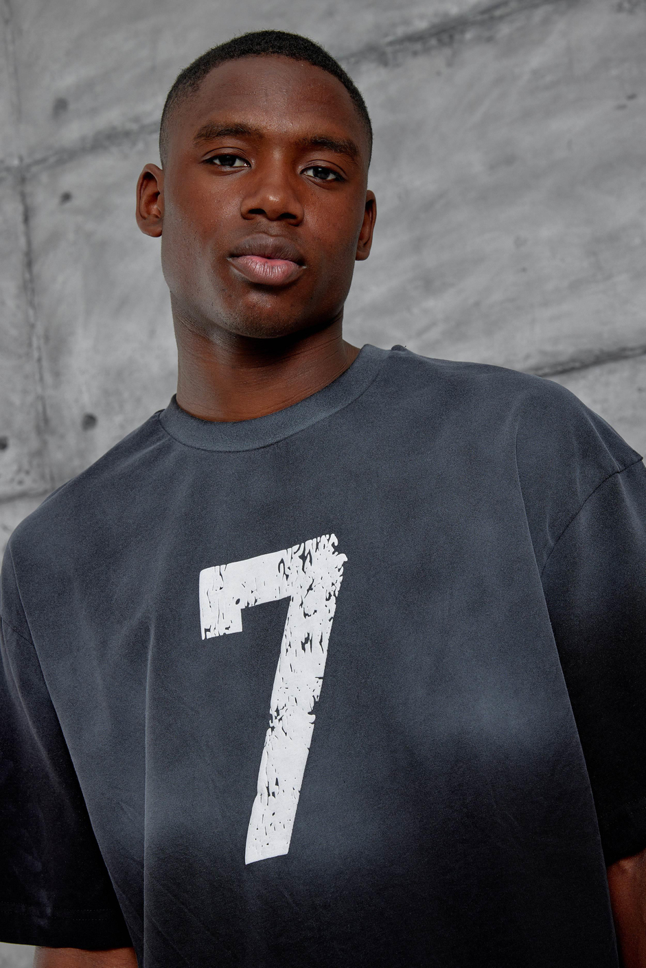 Siyah 7 Numara Oversize Tshirt