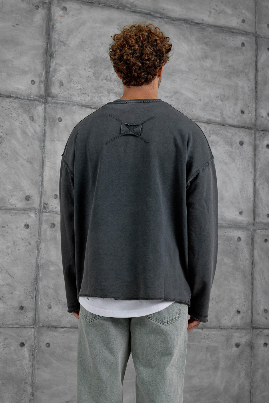 Siyah 8 Rakam Baskılı Kolu Parçalı Oversize Sweatshirt