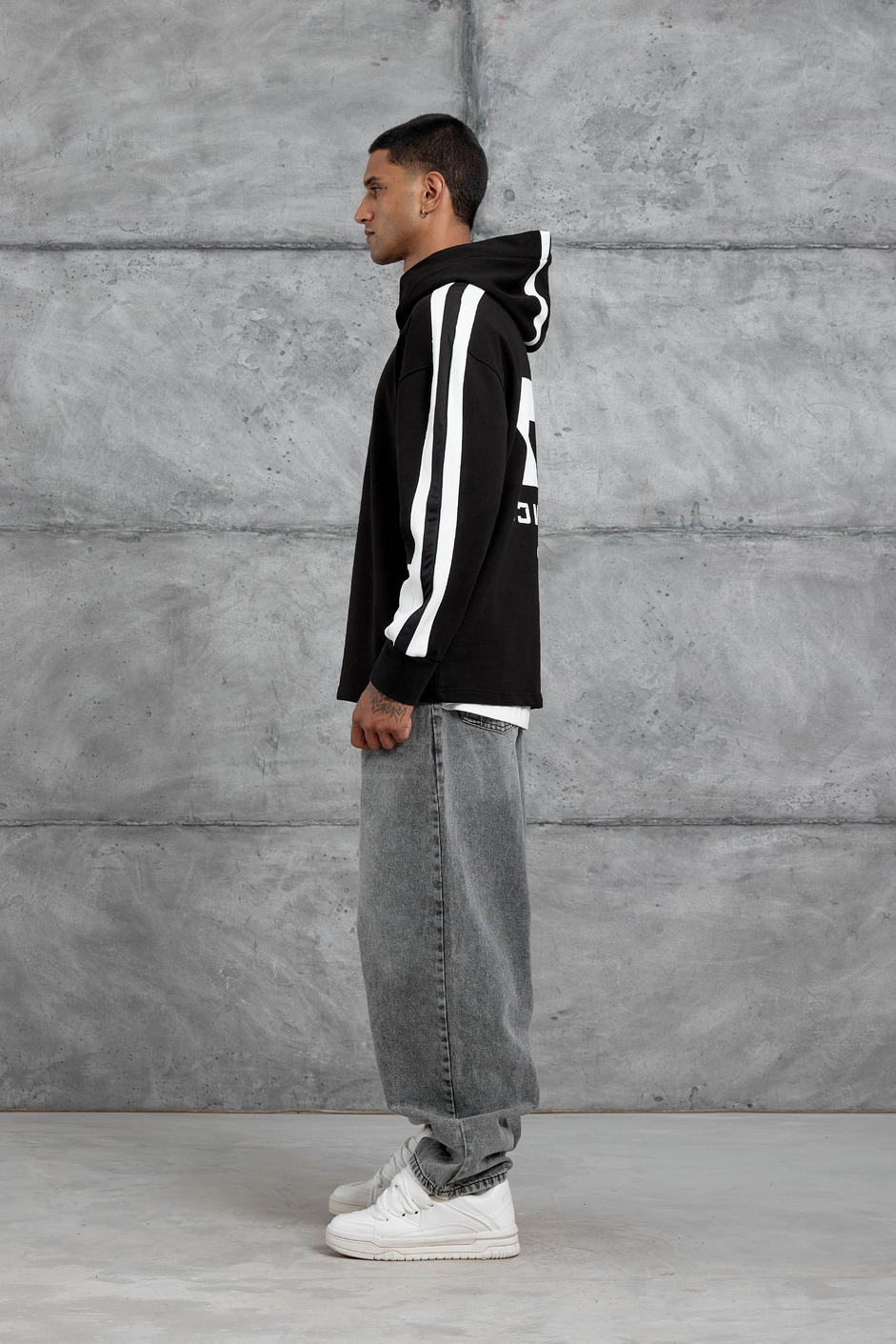 Siyah Advance Baskılı Kapüşonlu Oversize Sweatshirt